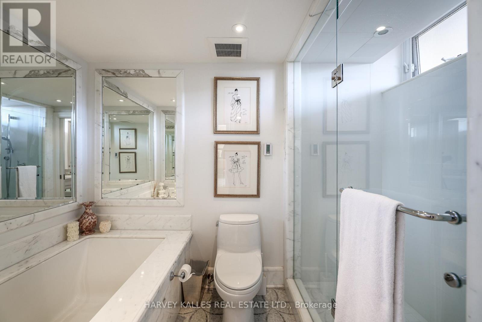 801 - 2600 BATHURST STREET
