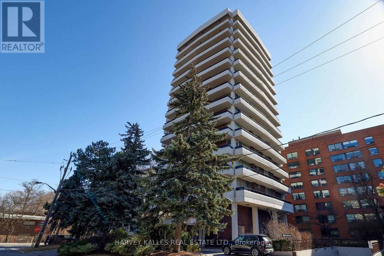 801 - 2600 BATHURST STREET