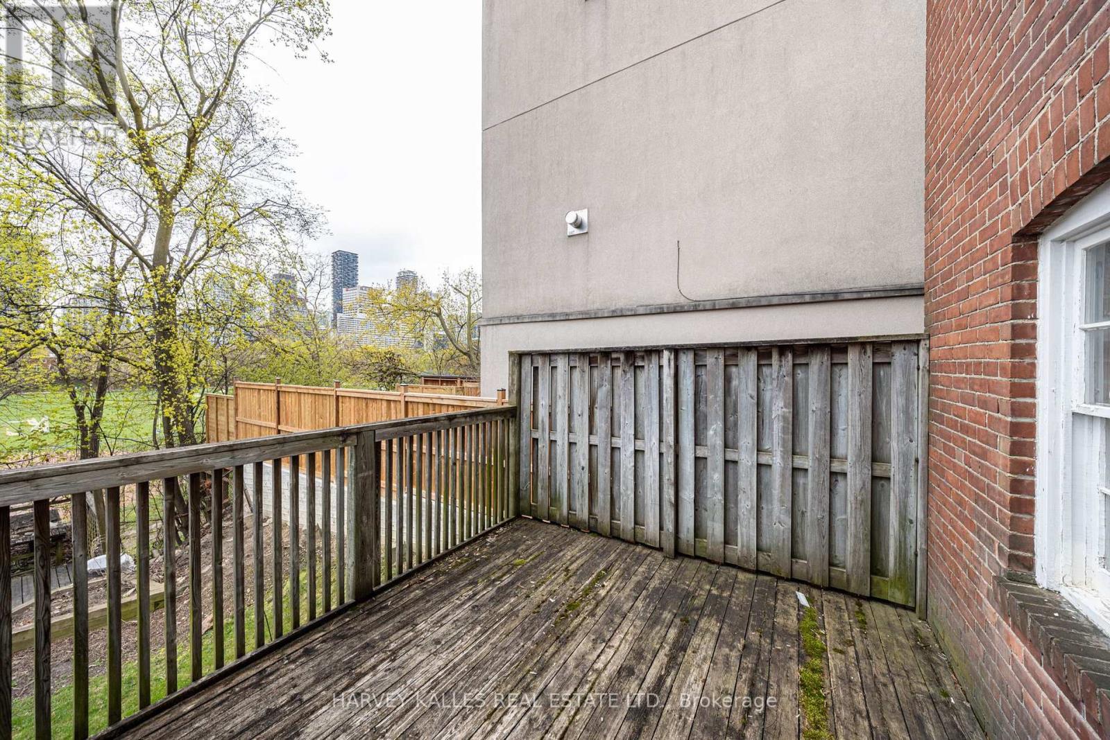 701 ORIOLE PARKWAY