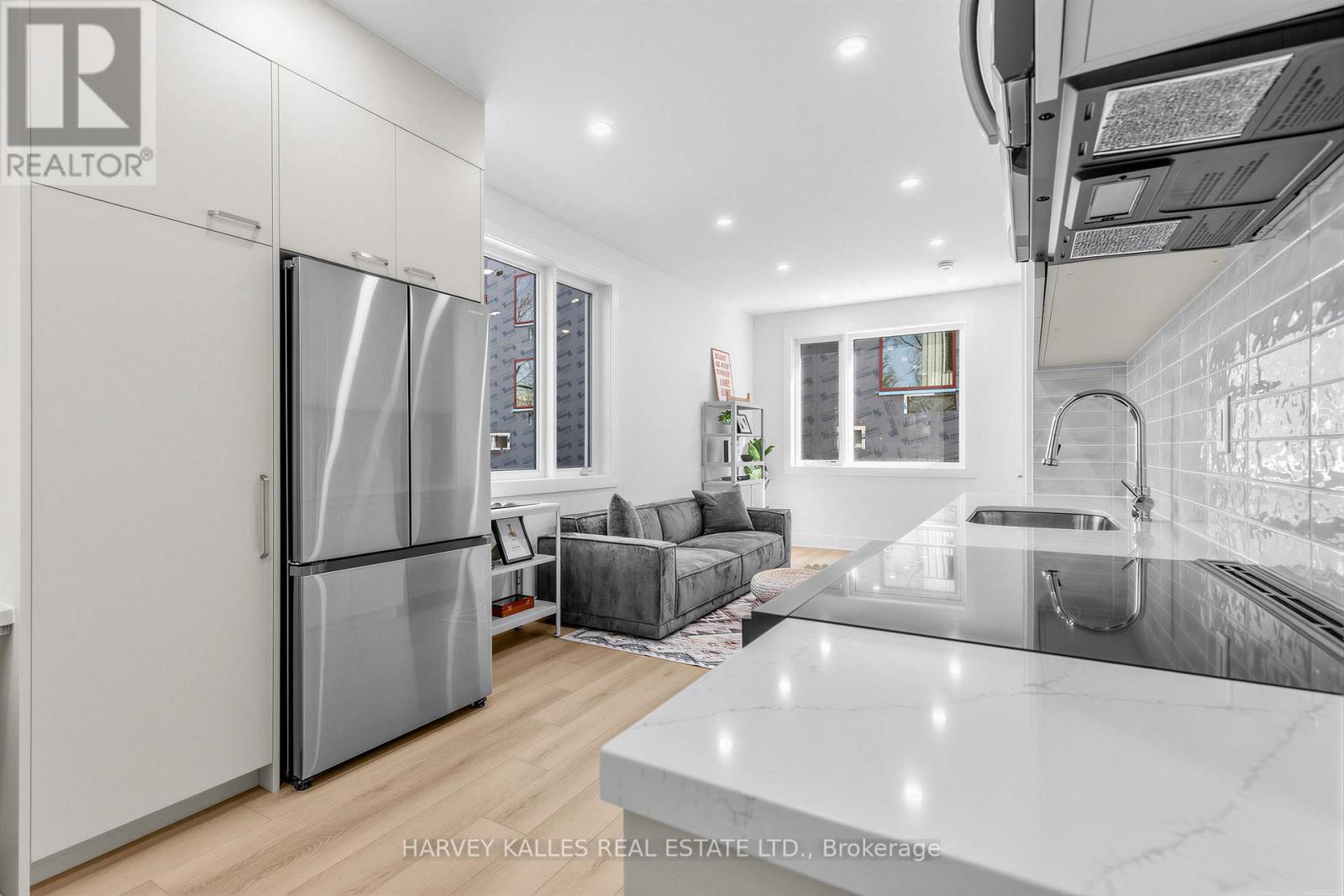 5B - 45 BELLEVUE AVENUE