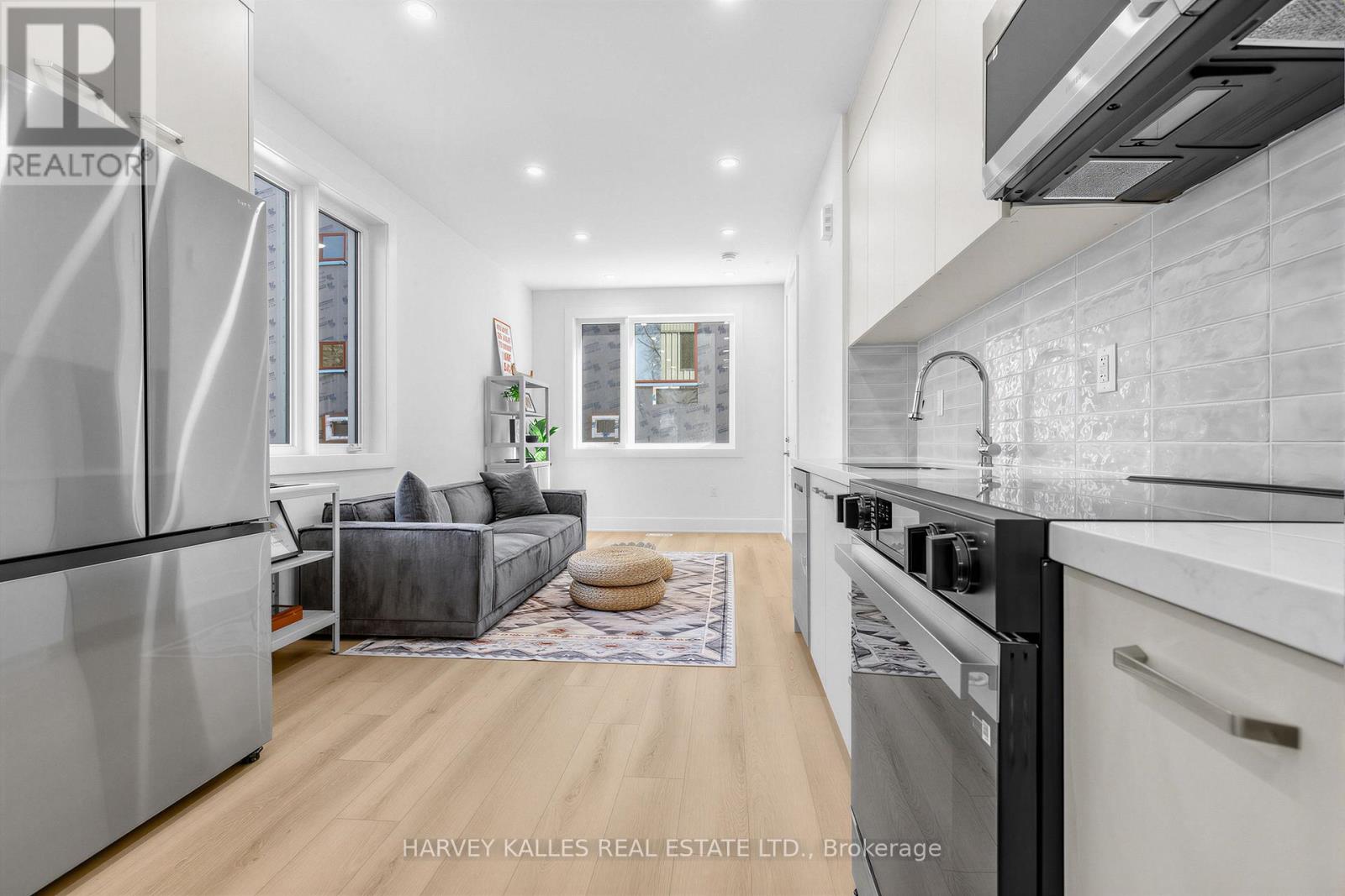 5B - 45 BELLEVUE AVENUE