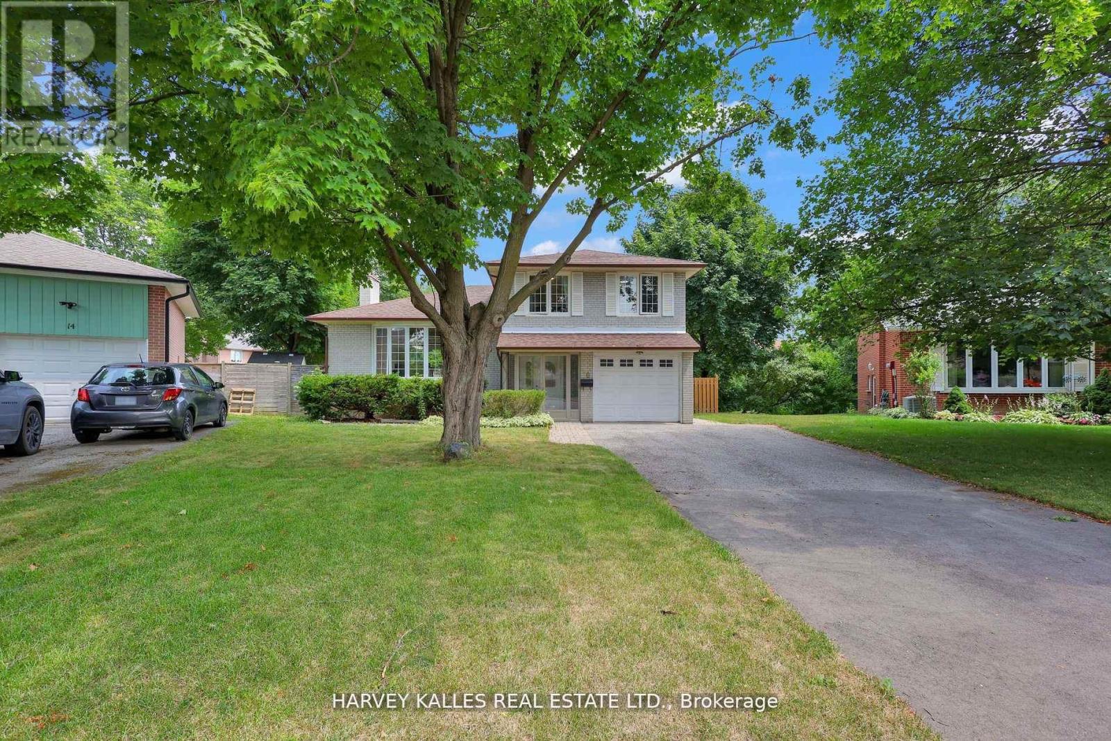 16 WEDGEPORT PLACE