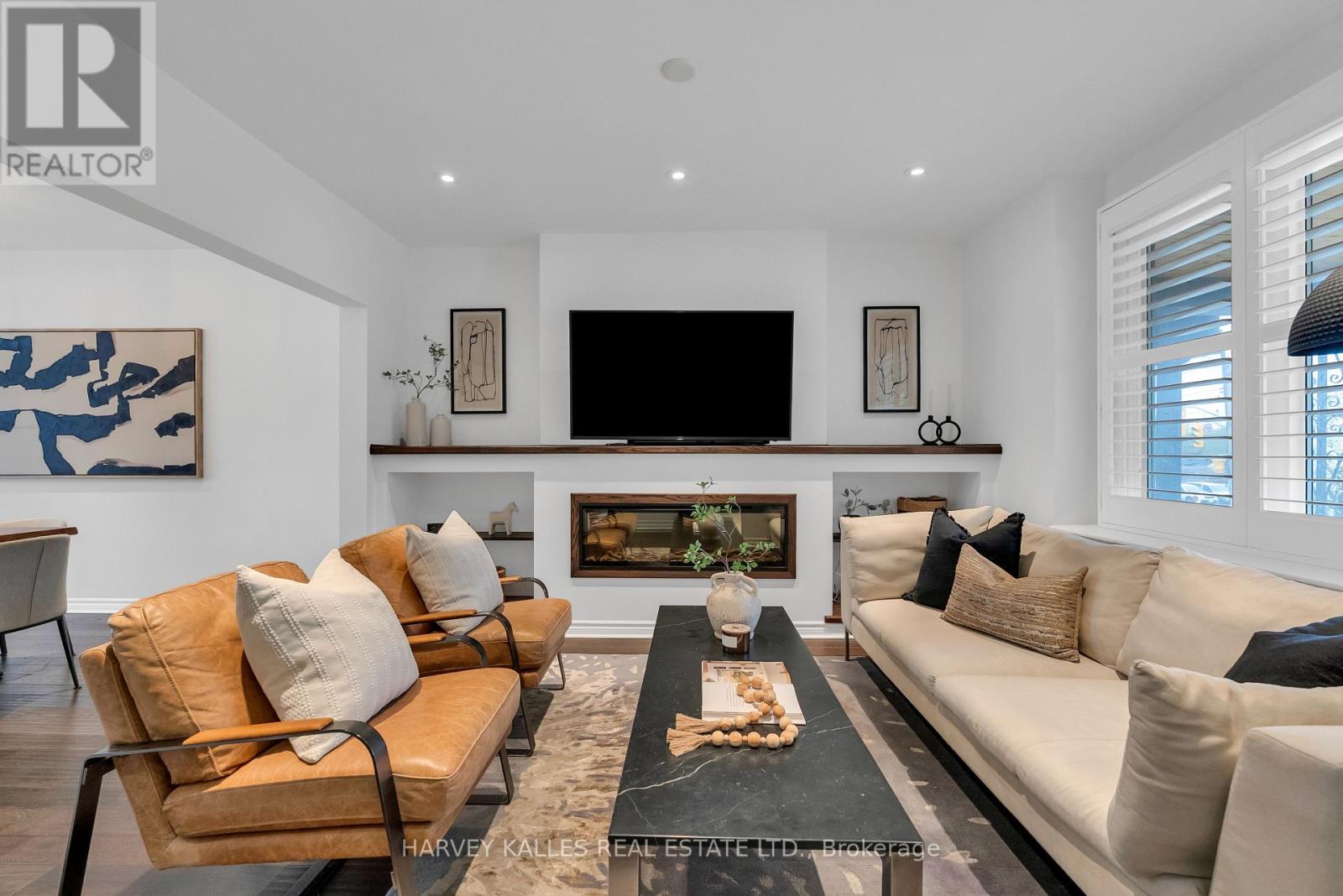 326 GLENHOLME AVENUE