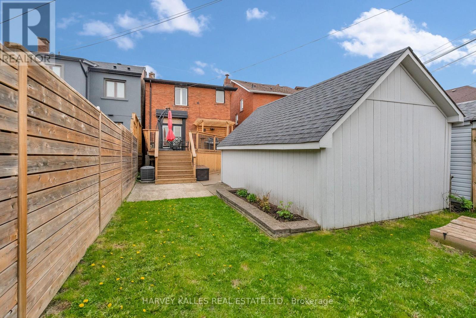 326 GLENHOLME AVENUE