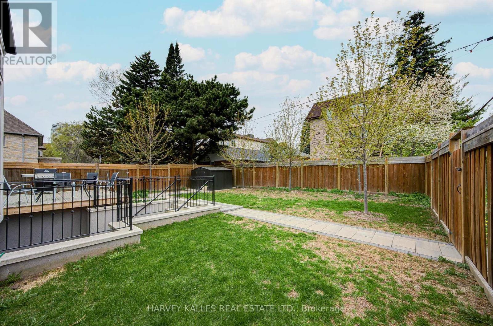170 SPRING GARDEN AVENUE