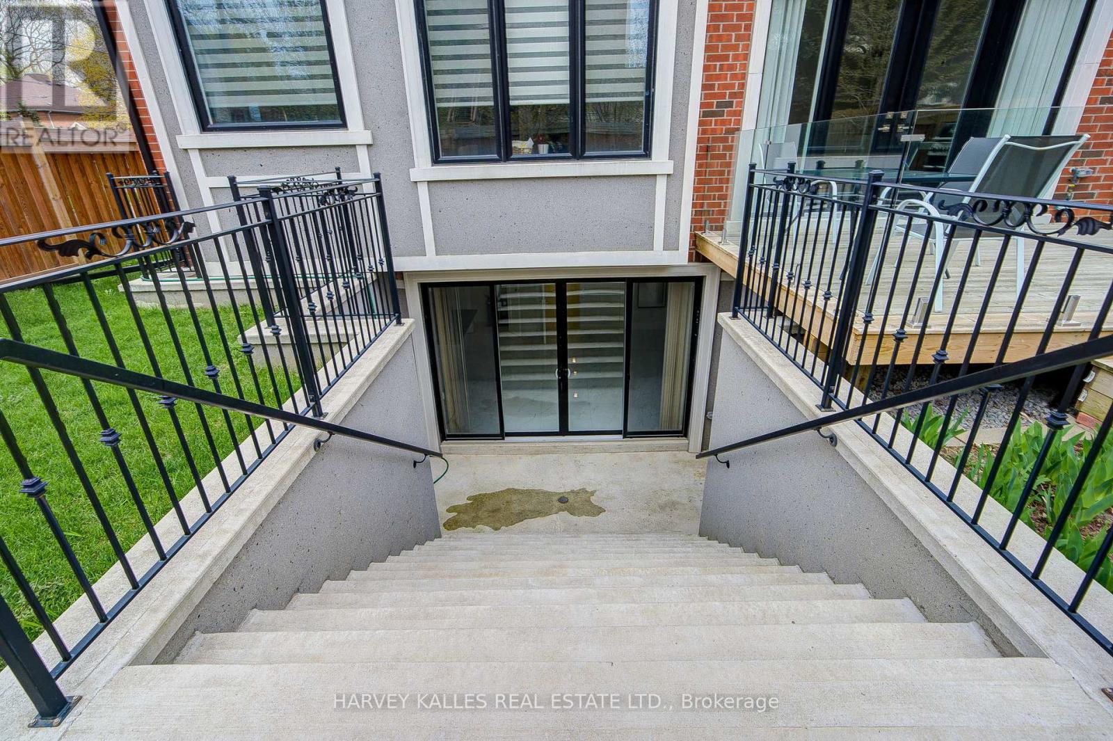 170 SPRING GARDEN AVENUE