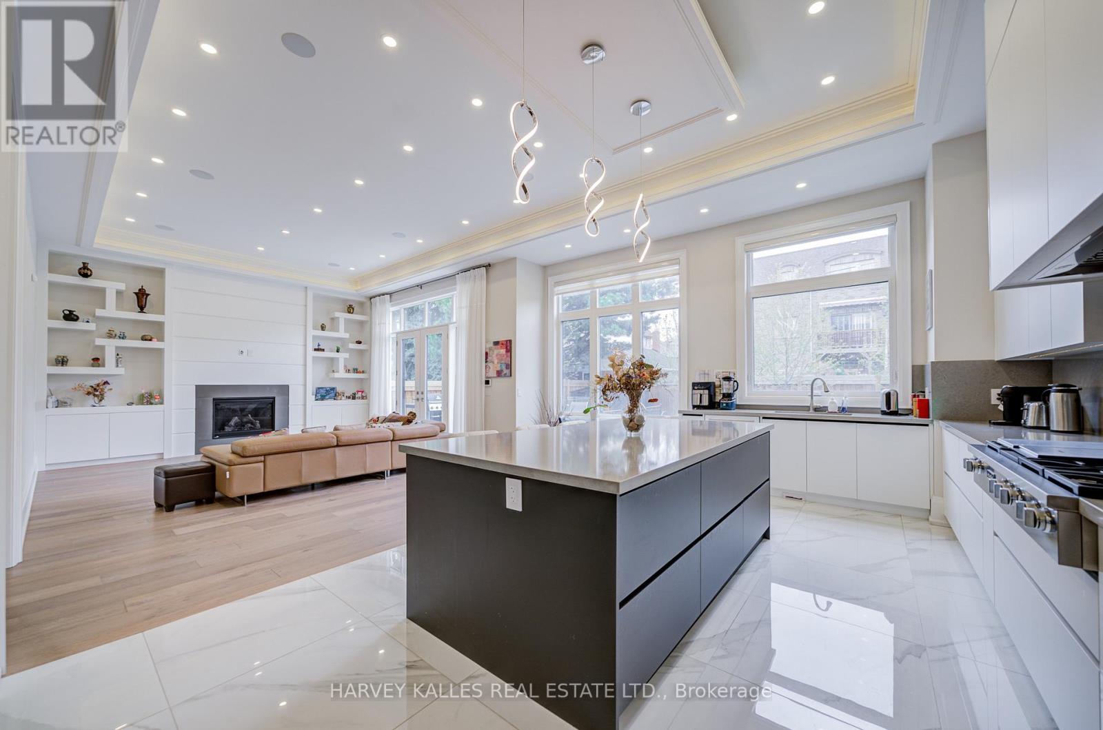 170 SPRING GARDEN AVENUE