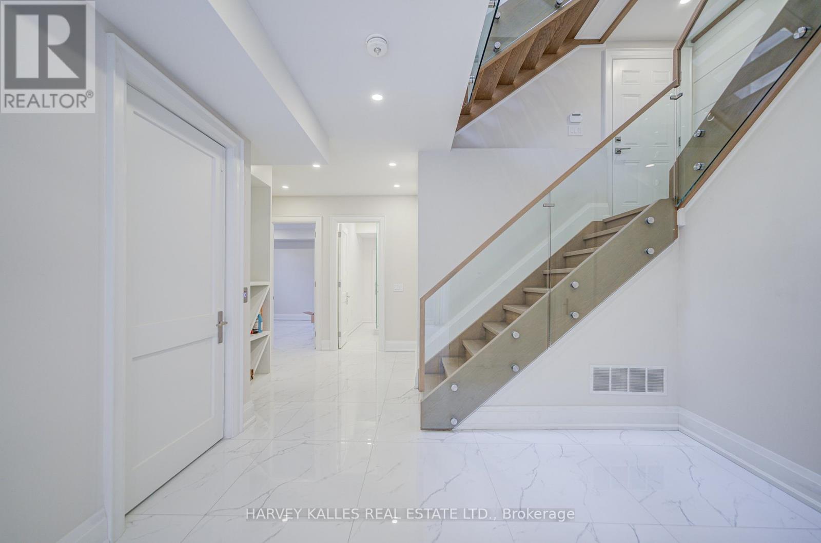 170 SPRING GARDEN AVENUE