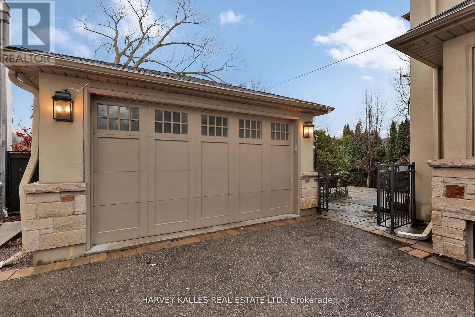 12 KILLARNEY ROAD