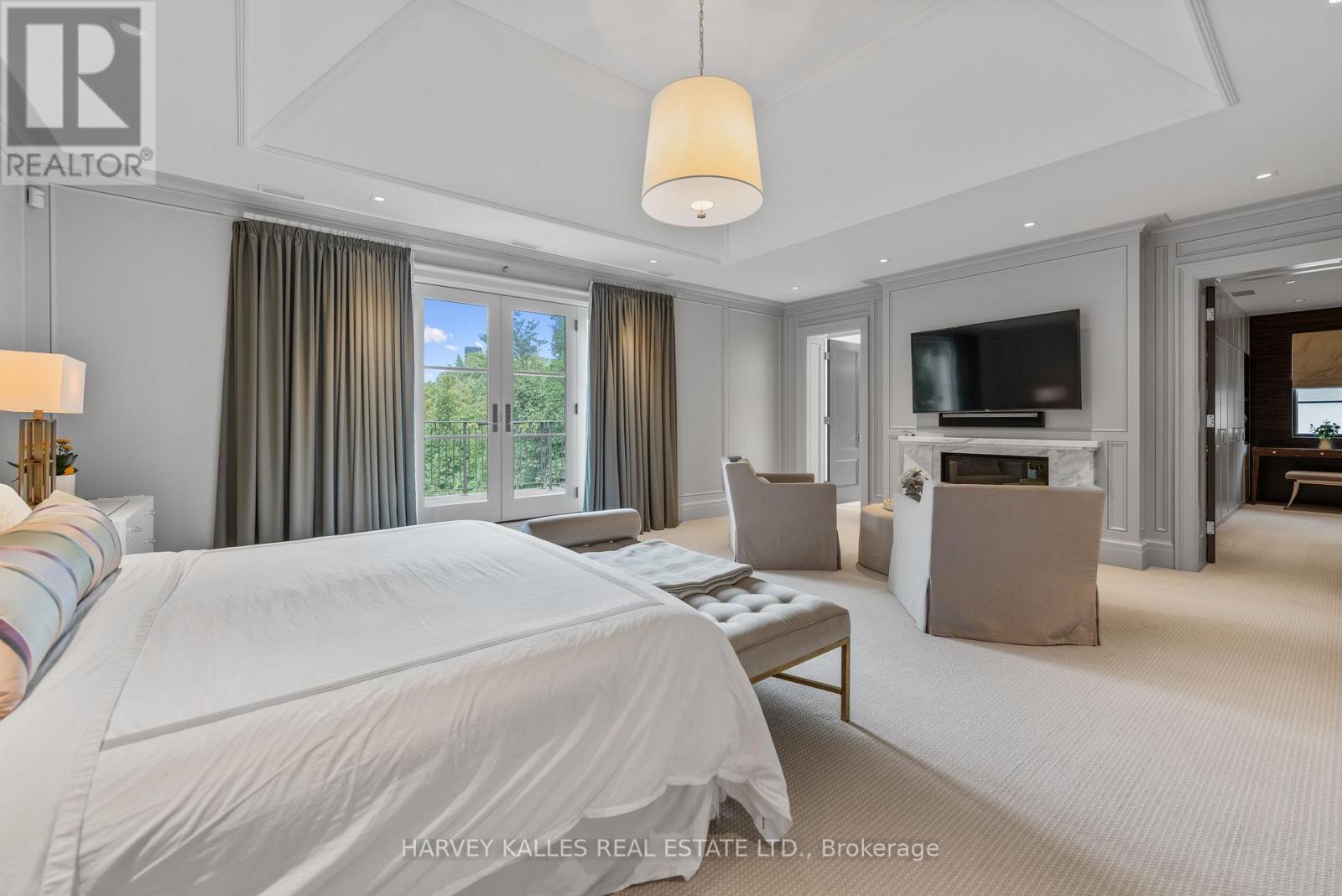 221 DUNVEGAN ROAD