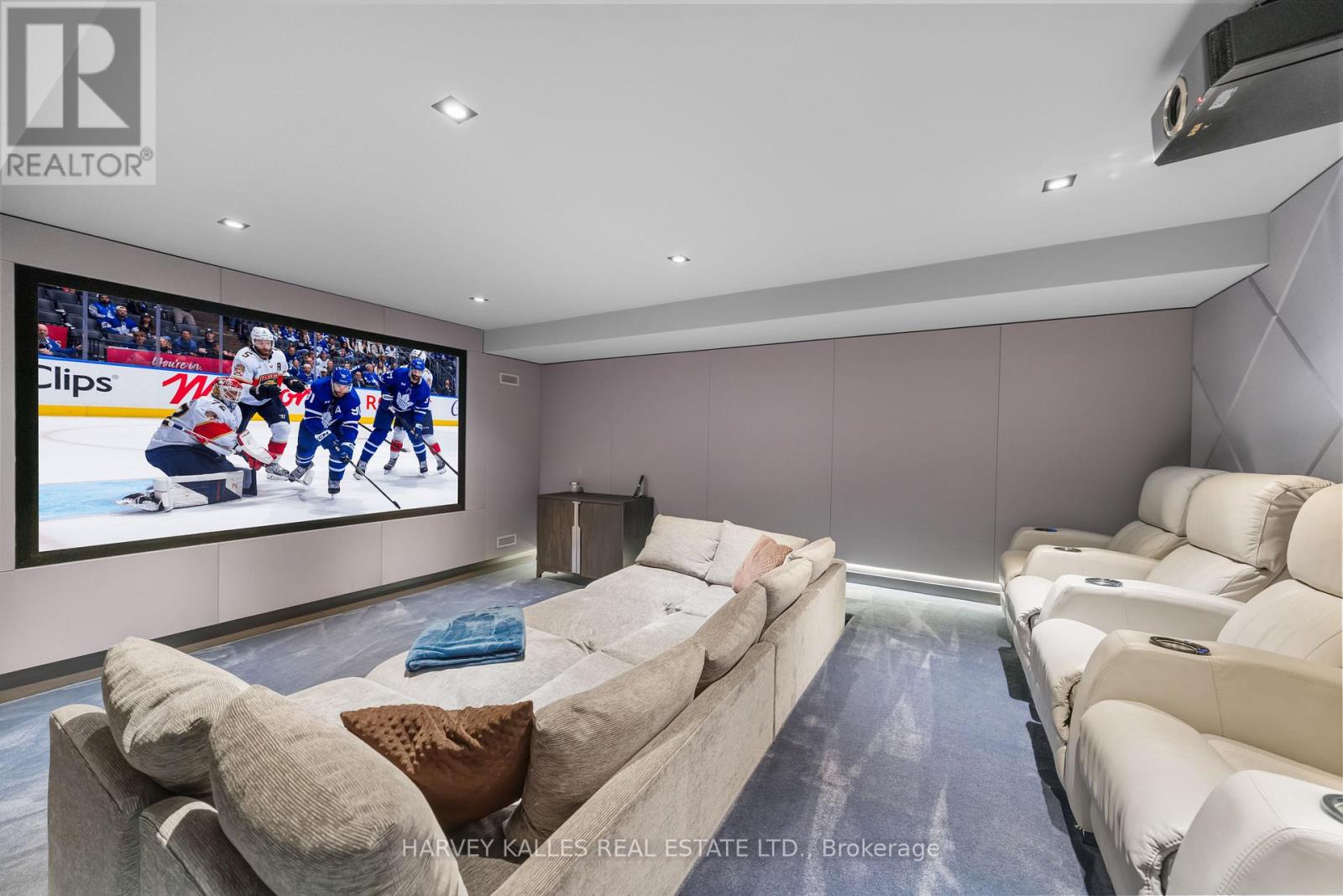 221 DUNVEGAN ROAD