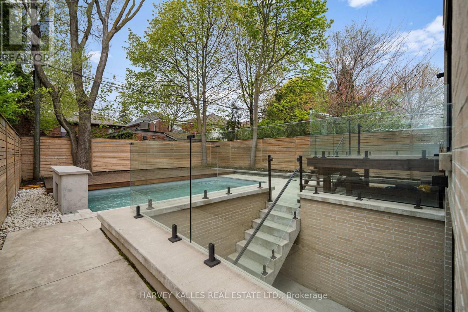 52 ELMSTHORPE AVENUE