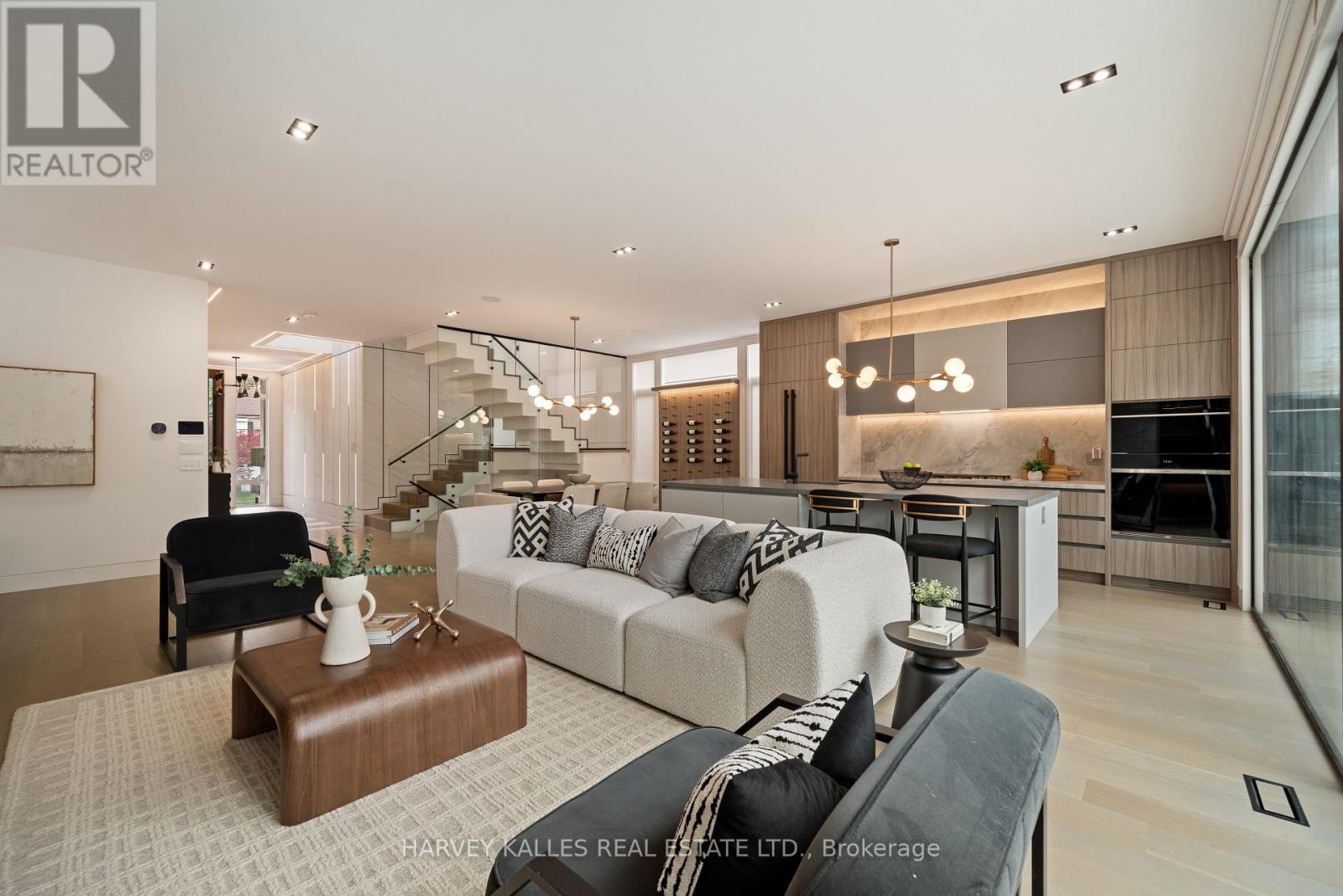 52 ELMSTHORPE AVENUE