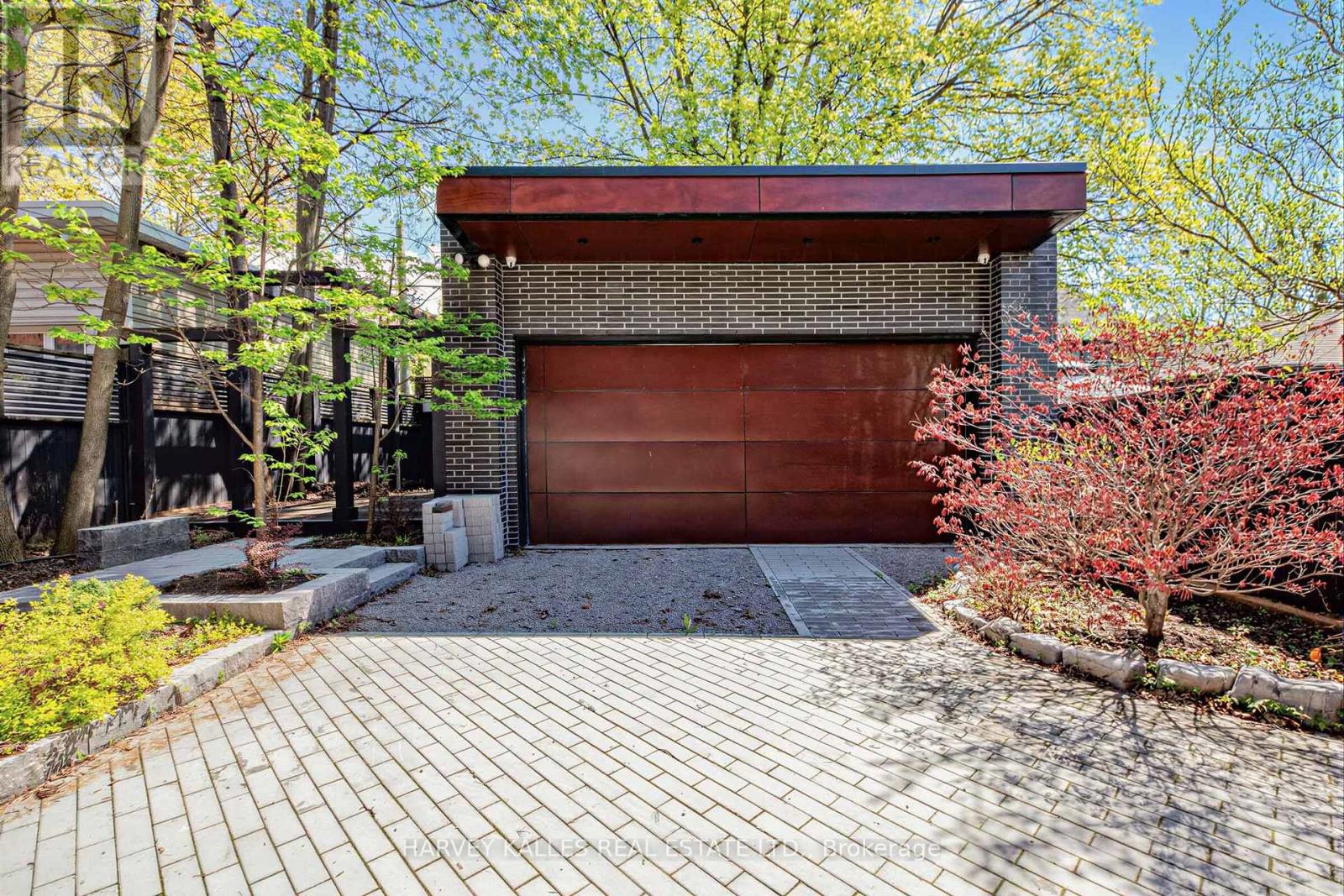 5 BRAEMAR AVENUE