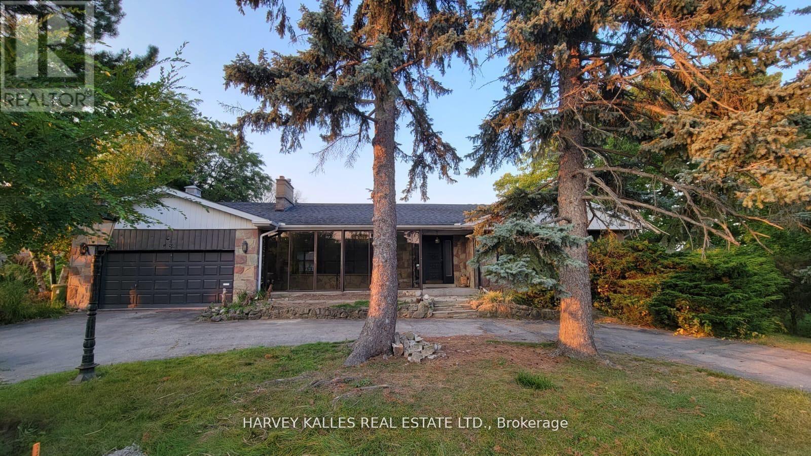 48 FOREST GROVE DRIVE