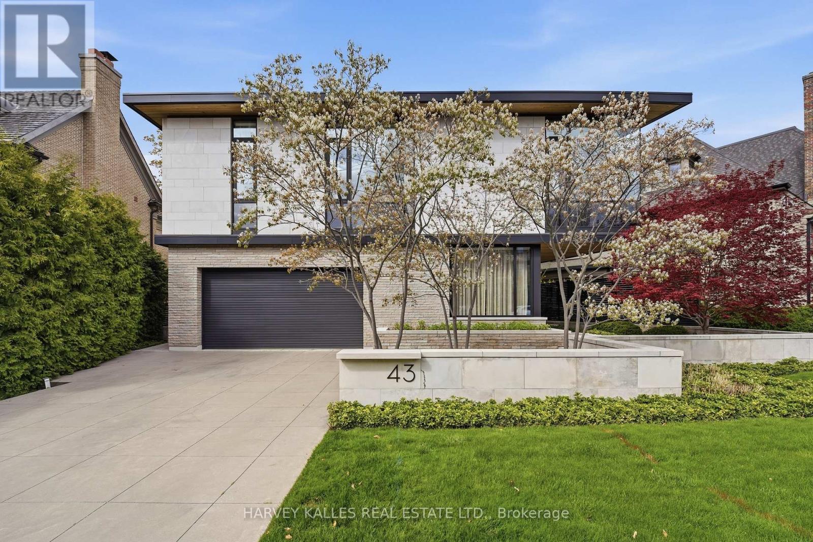 43 HILLHOLM ROAD