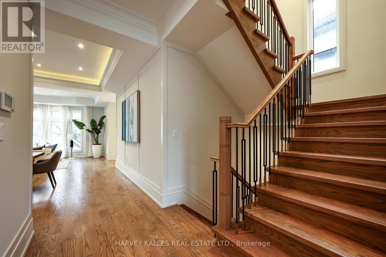 261 BROOKE AVENUE