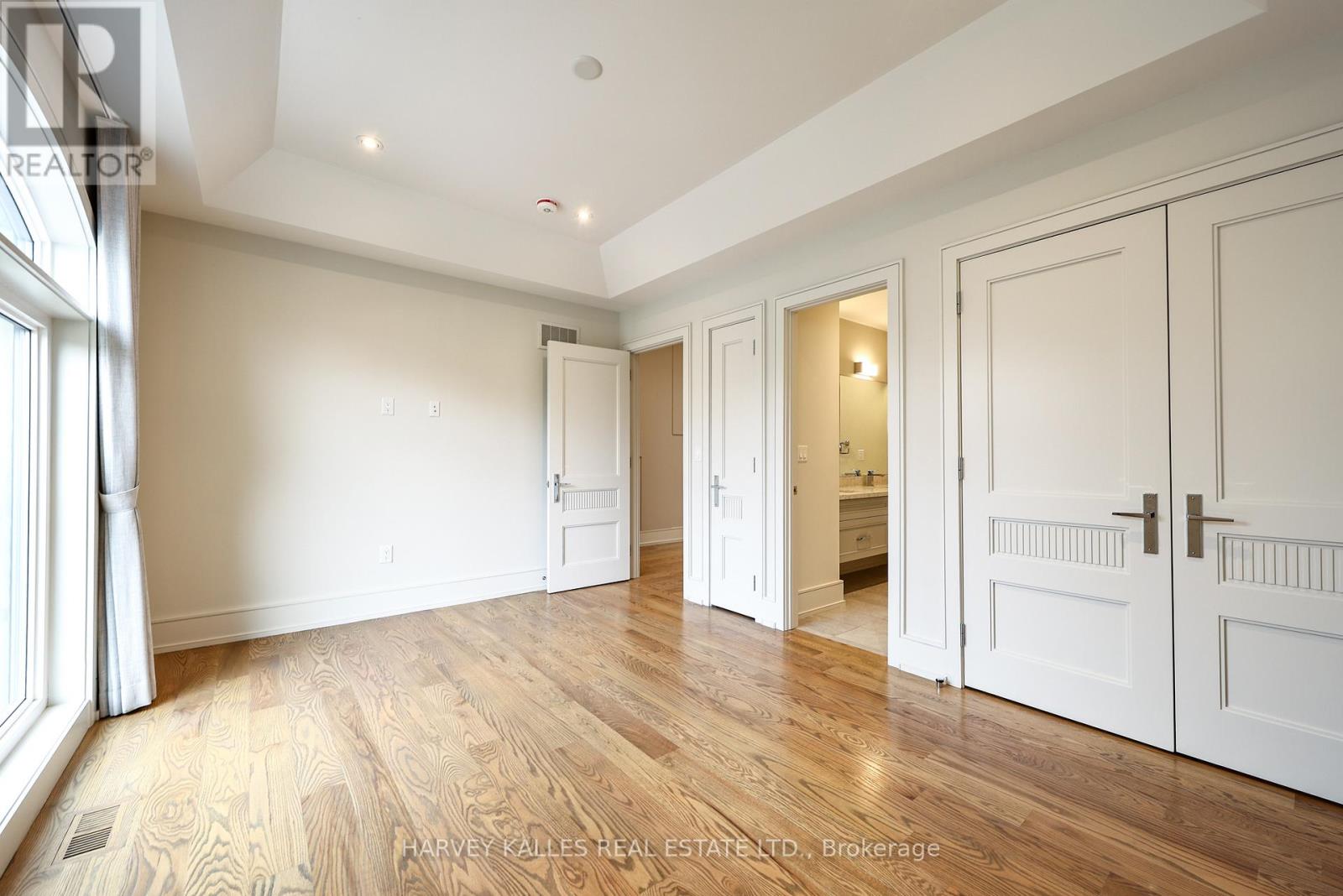 261 BROOKE AVENUE