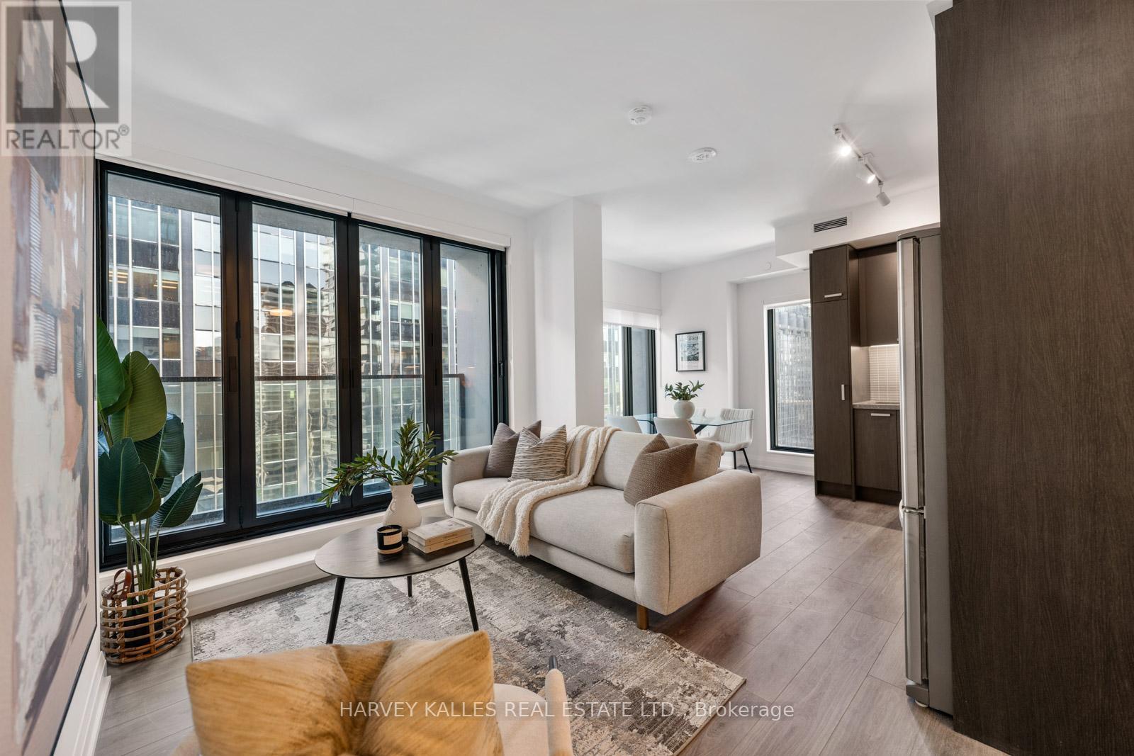 1408 - 20 SOUDAN AVENUE