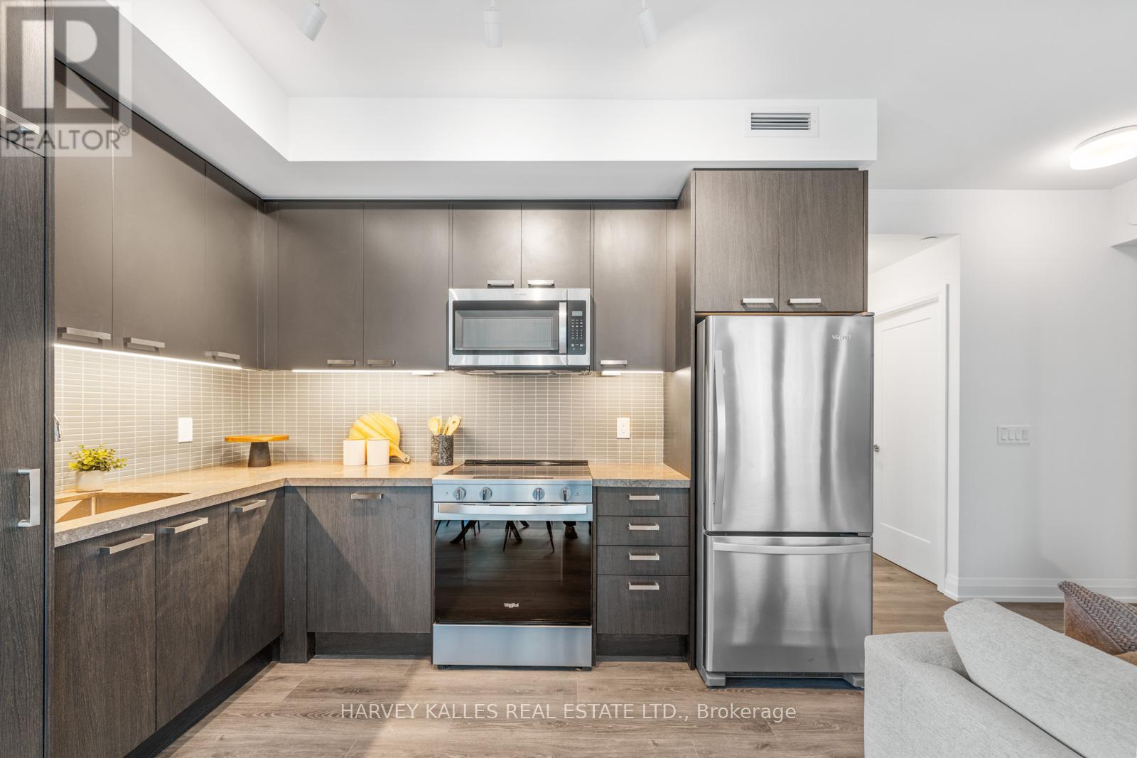 1408 - 20 SOUDAN AVENUE