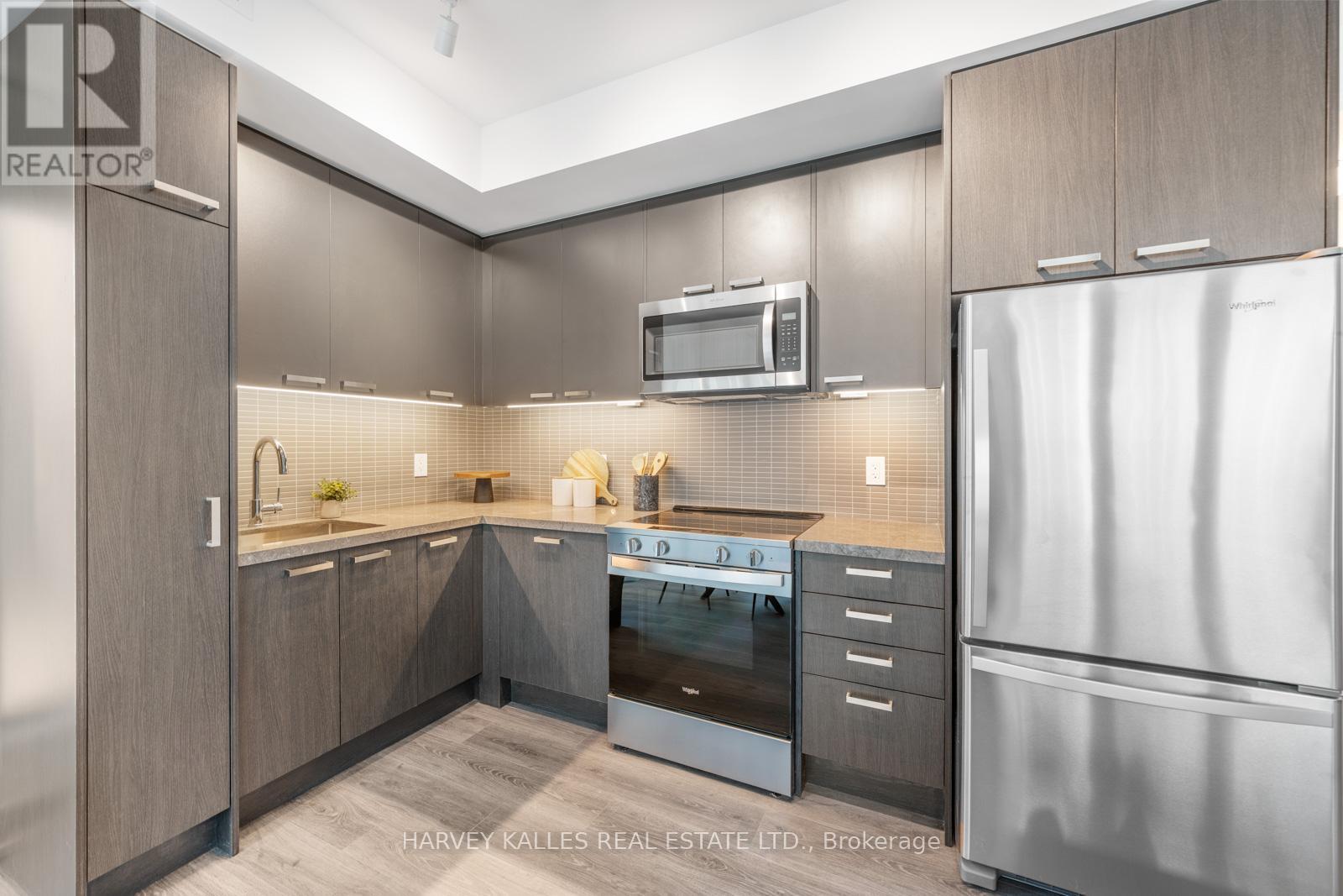 1408 - 20 SOUDAN AVENUE