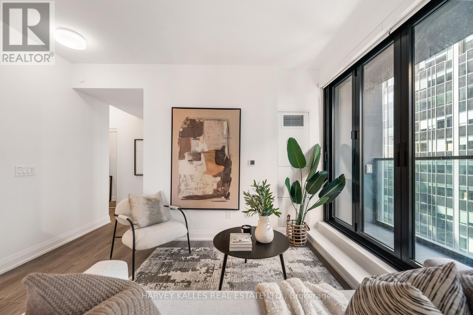 1408 - 20 SOUDAN AVENUE