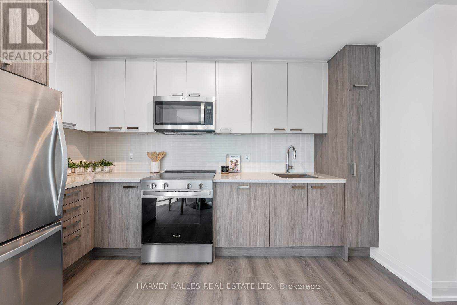 1001 - 20 SOUDAN AVENUE
