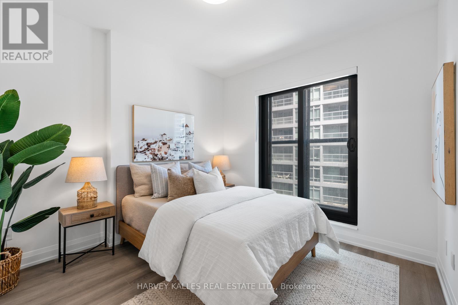 1001 - 20 SOUDAN AVENUE