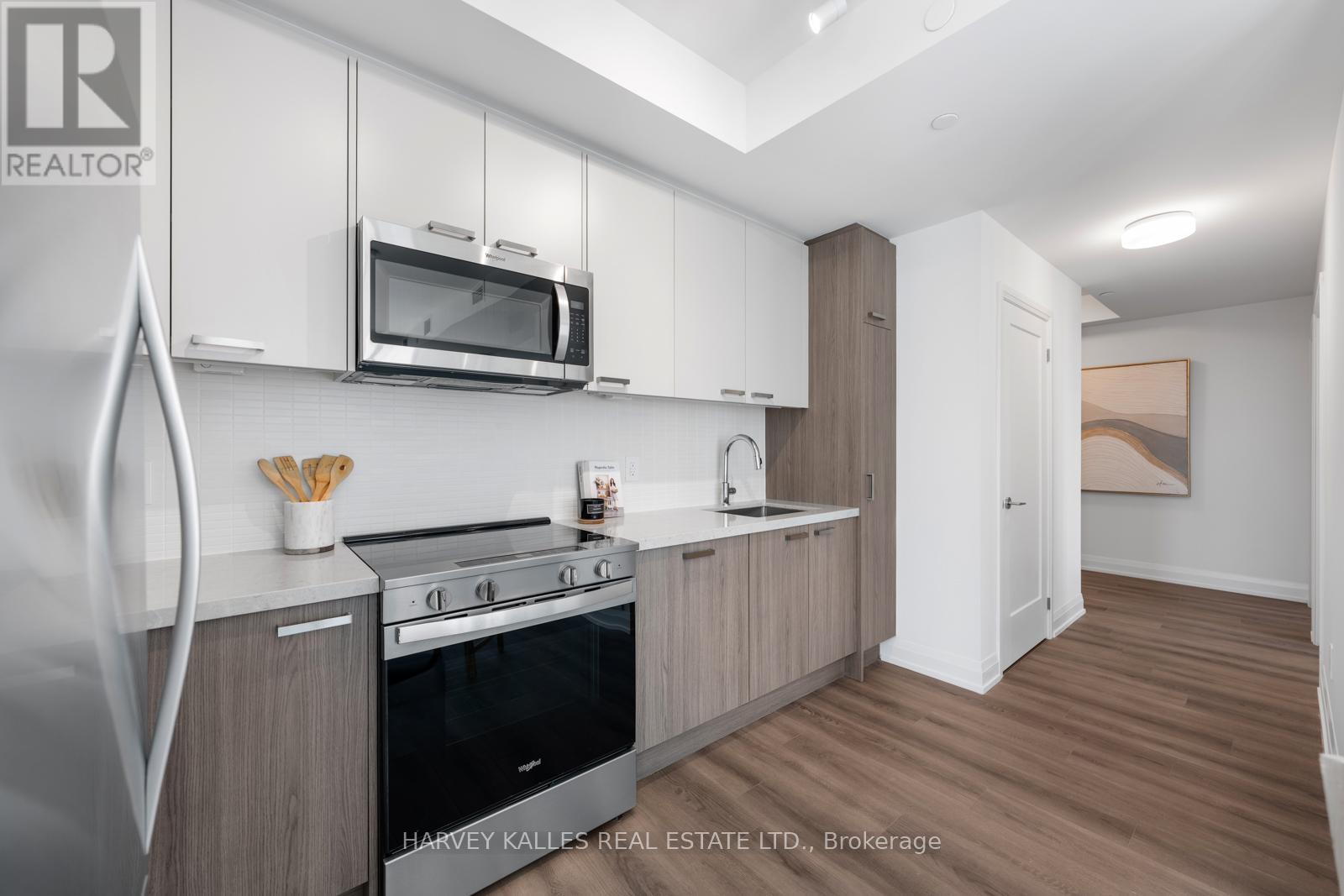 1001 - 20 SOUDAN AVENUE