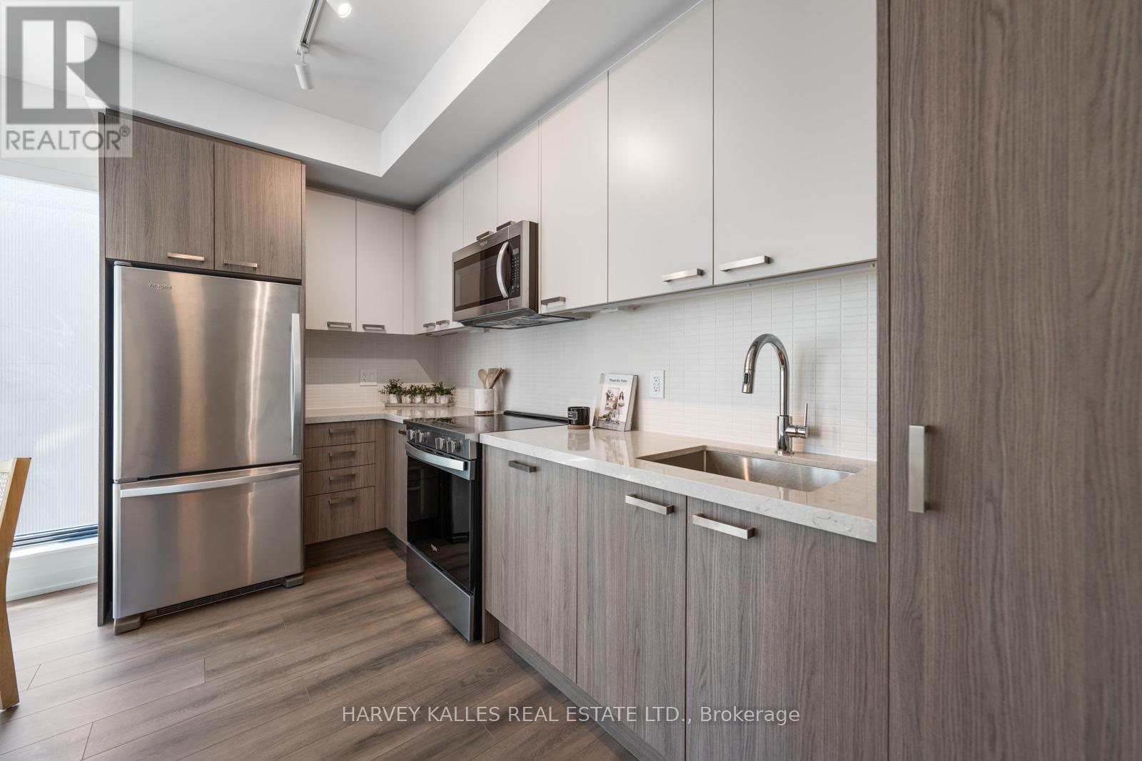 1001 - 20 SOUDAN AVENUE