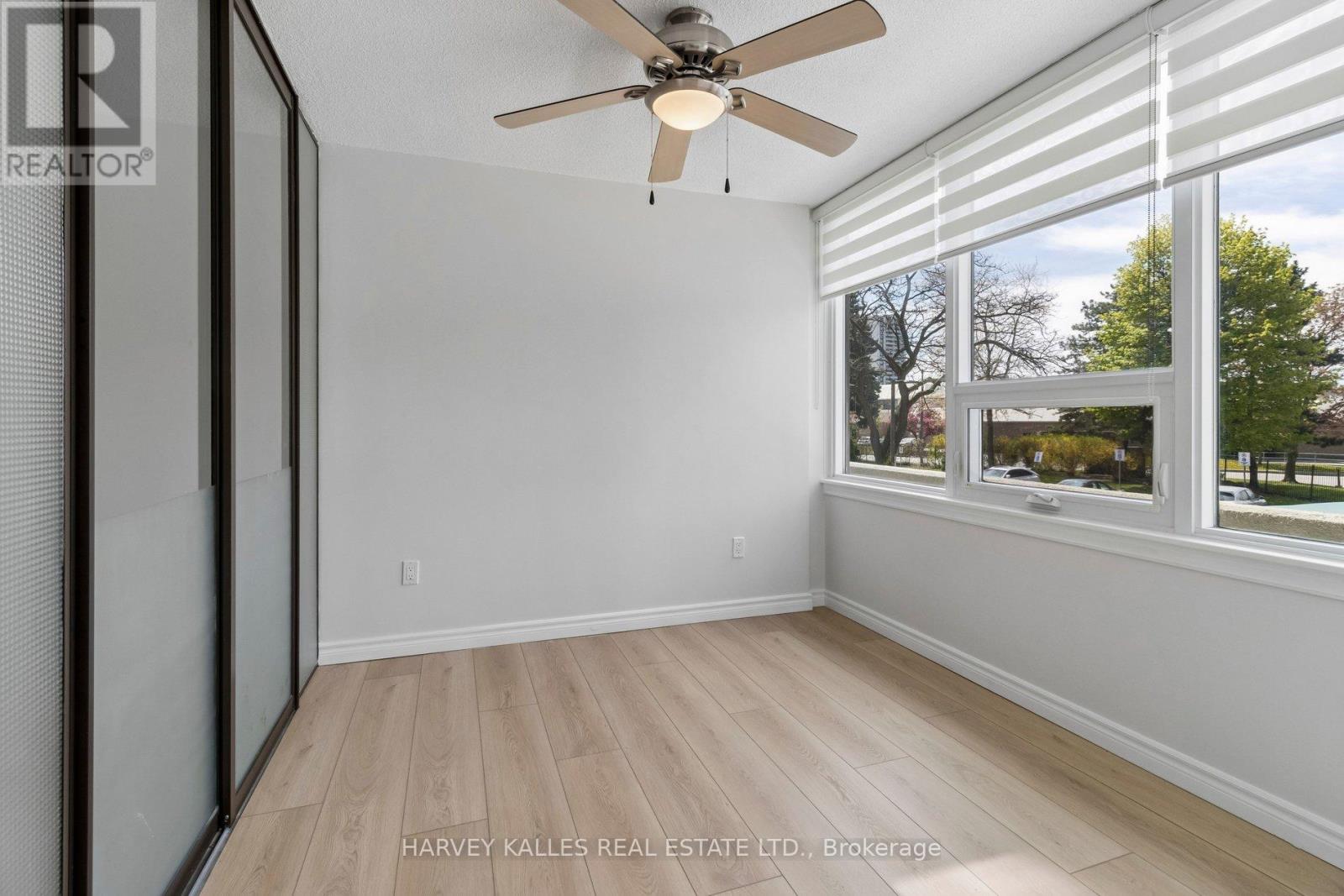 205 - 55 SKYMARK DRIVE