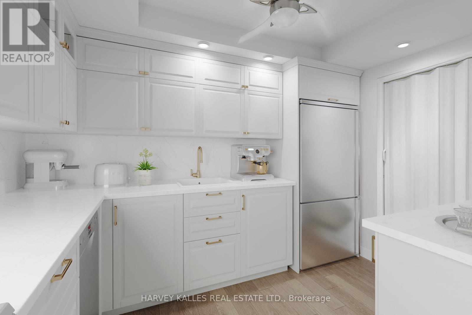 205 - 55 SKYMARK DRIVE