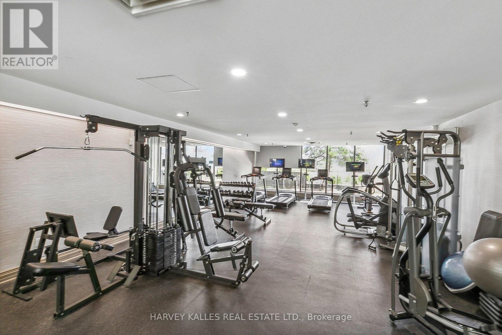 205 - 55 SKYMARK DRIVE