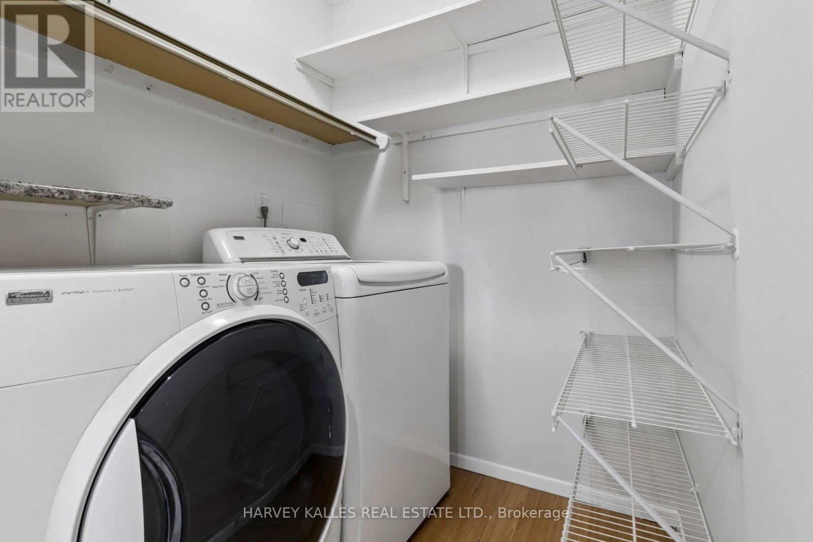 205 - 55 SKYMARK DRIVE