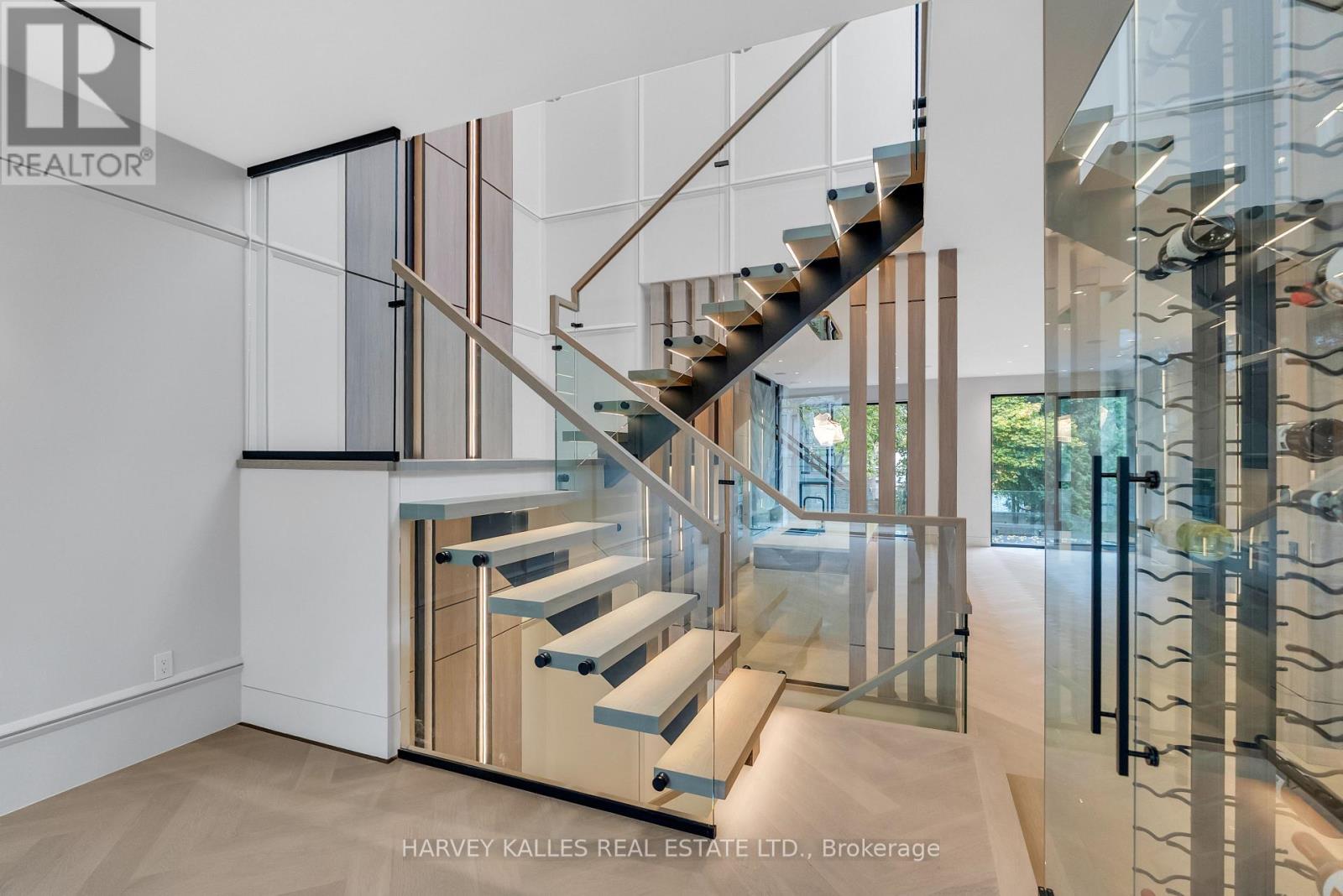 19 RIDLEY BOULEVARD
