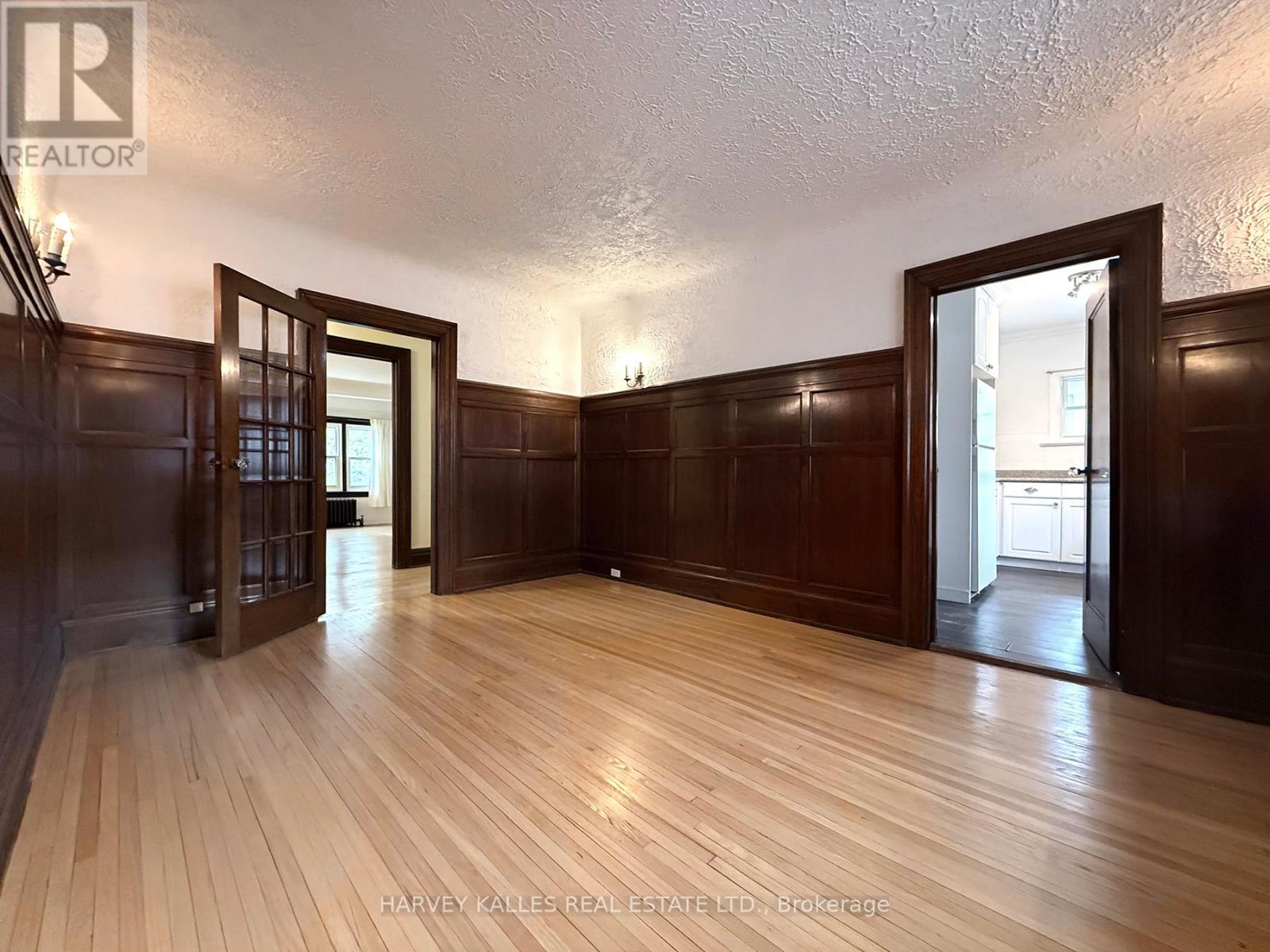 B - 42 GLENCAIRN AVENUE