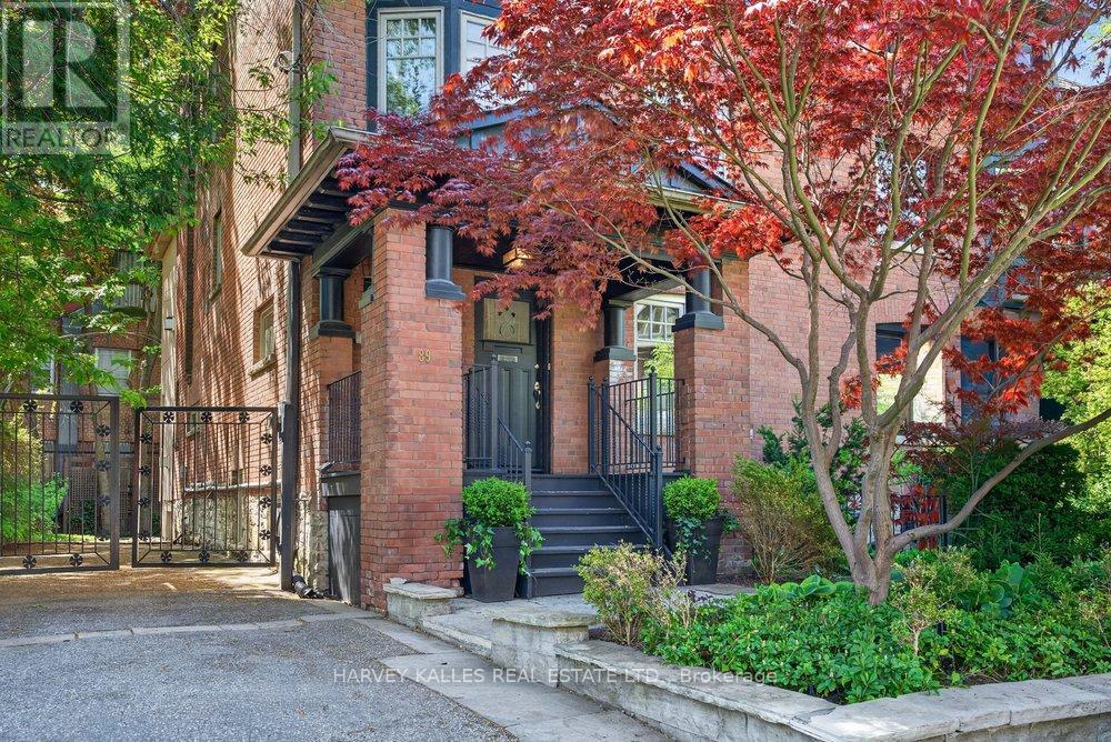 89 BERNARD AVENUE