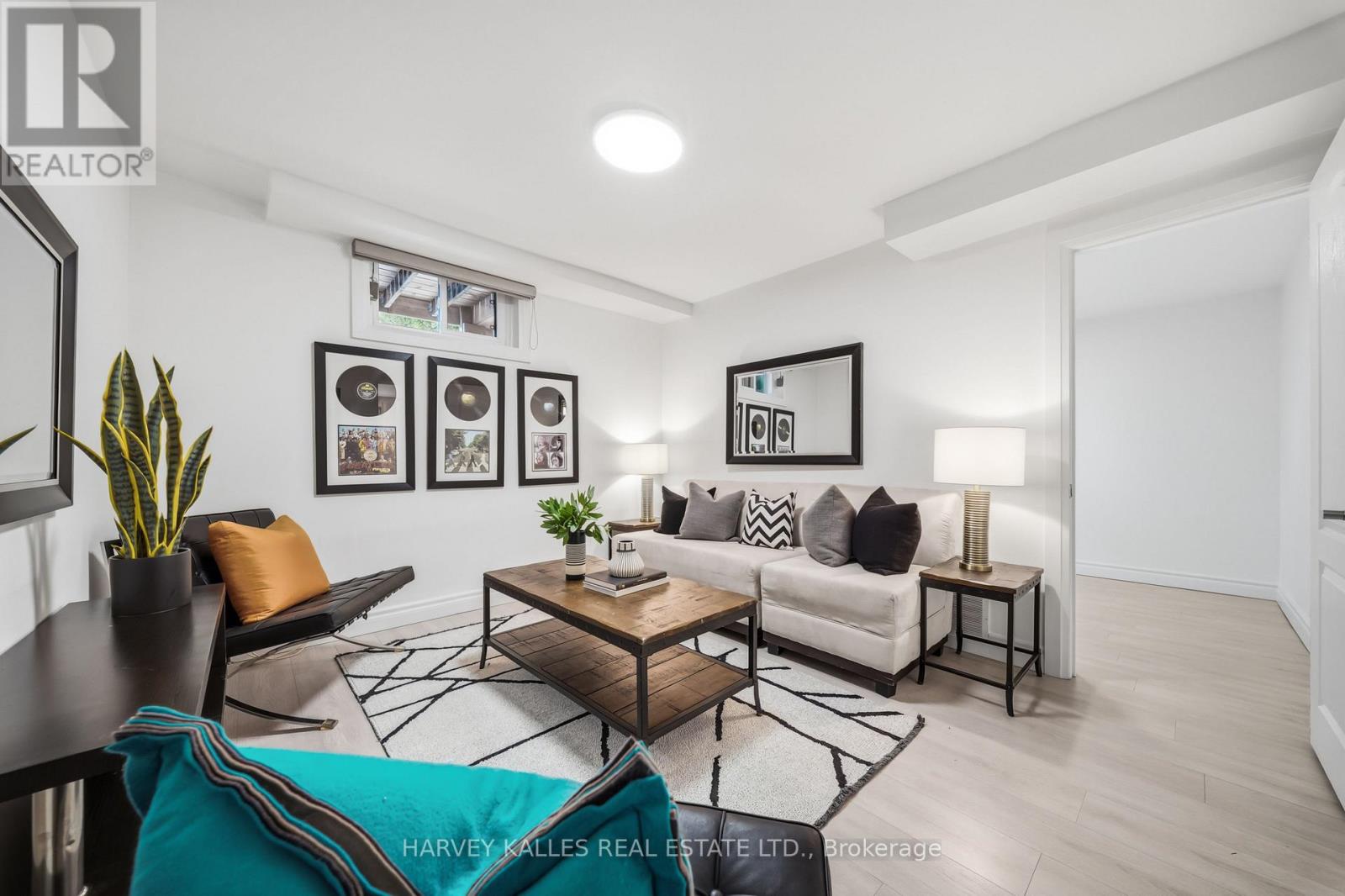 568 NORTHCLIFFE BOULEVARD