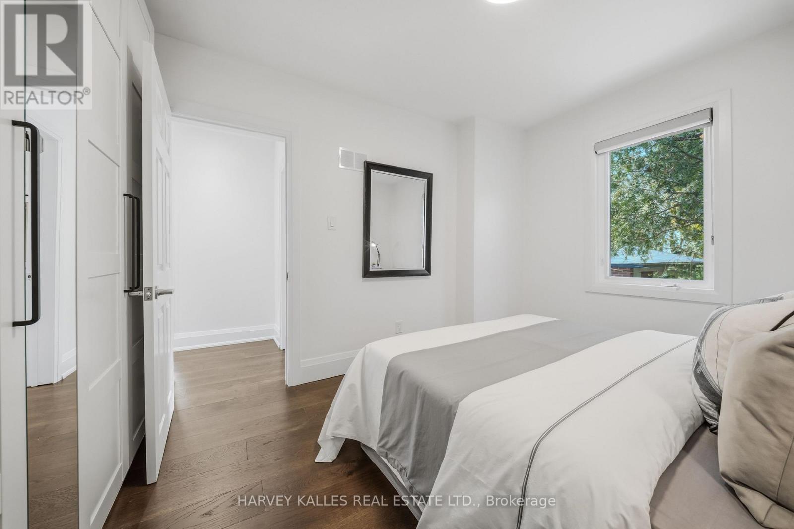 568 NORTHCLIFFE BOULEVARD