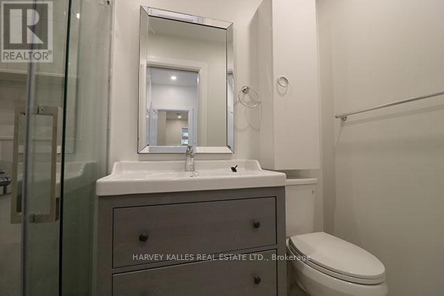 MAIN - 488 LANSDOWNE AVENUE
