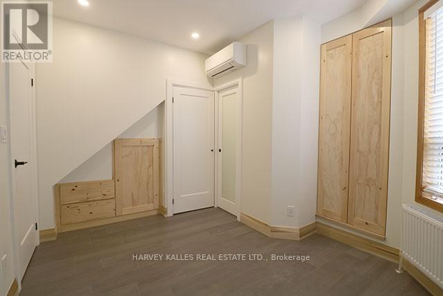 MAIN - 488 LANSDOWNE AVENUE
