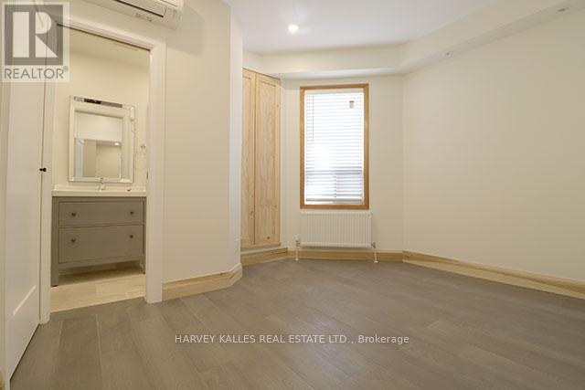 MAIN - 488 LANSDOWNE AVENUE