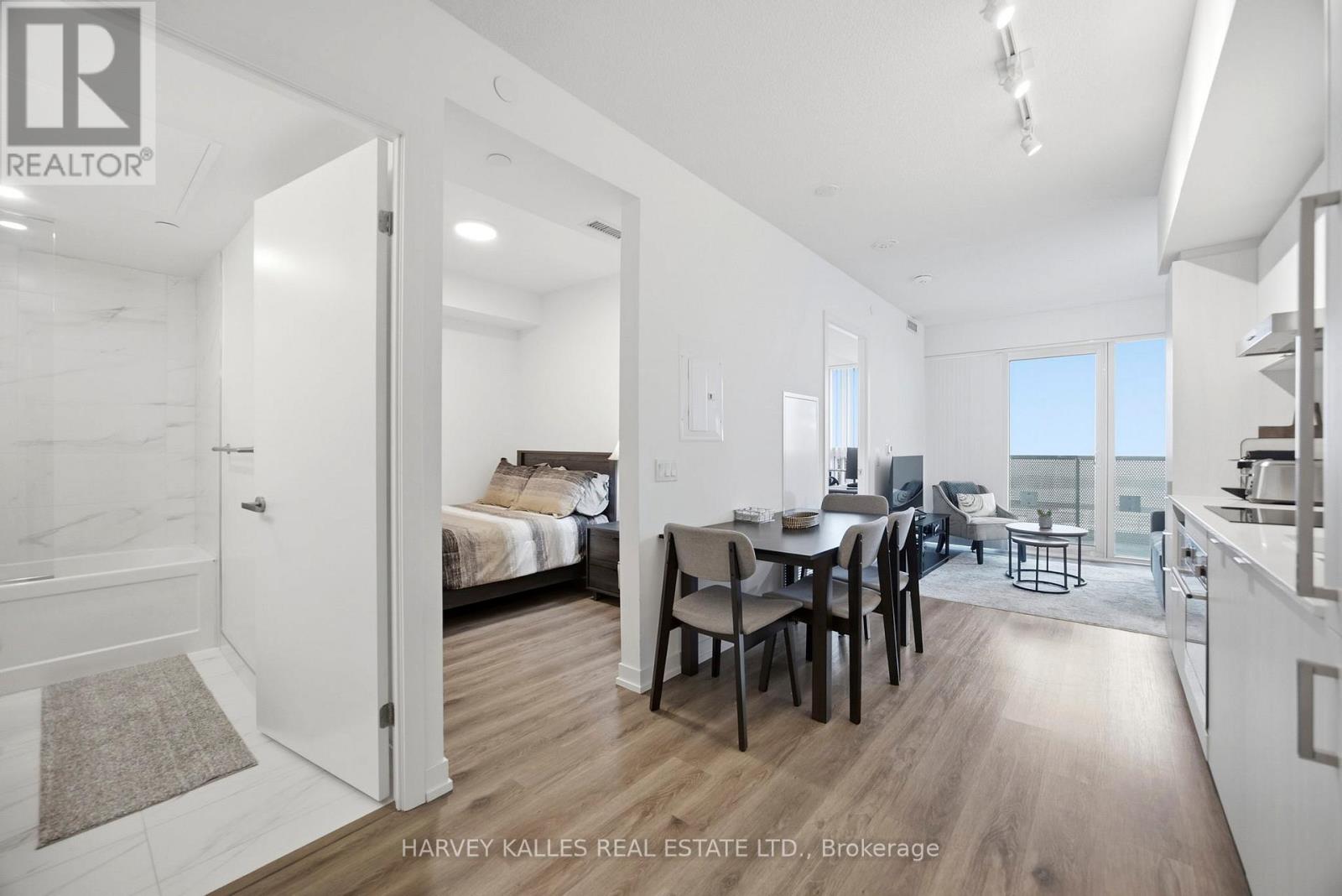 4709 - 138 DOWNES STREET