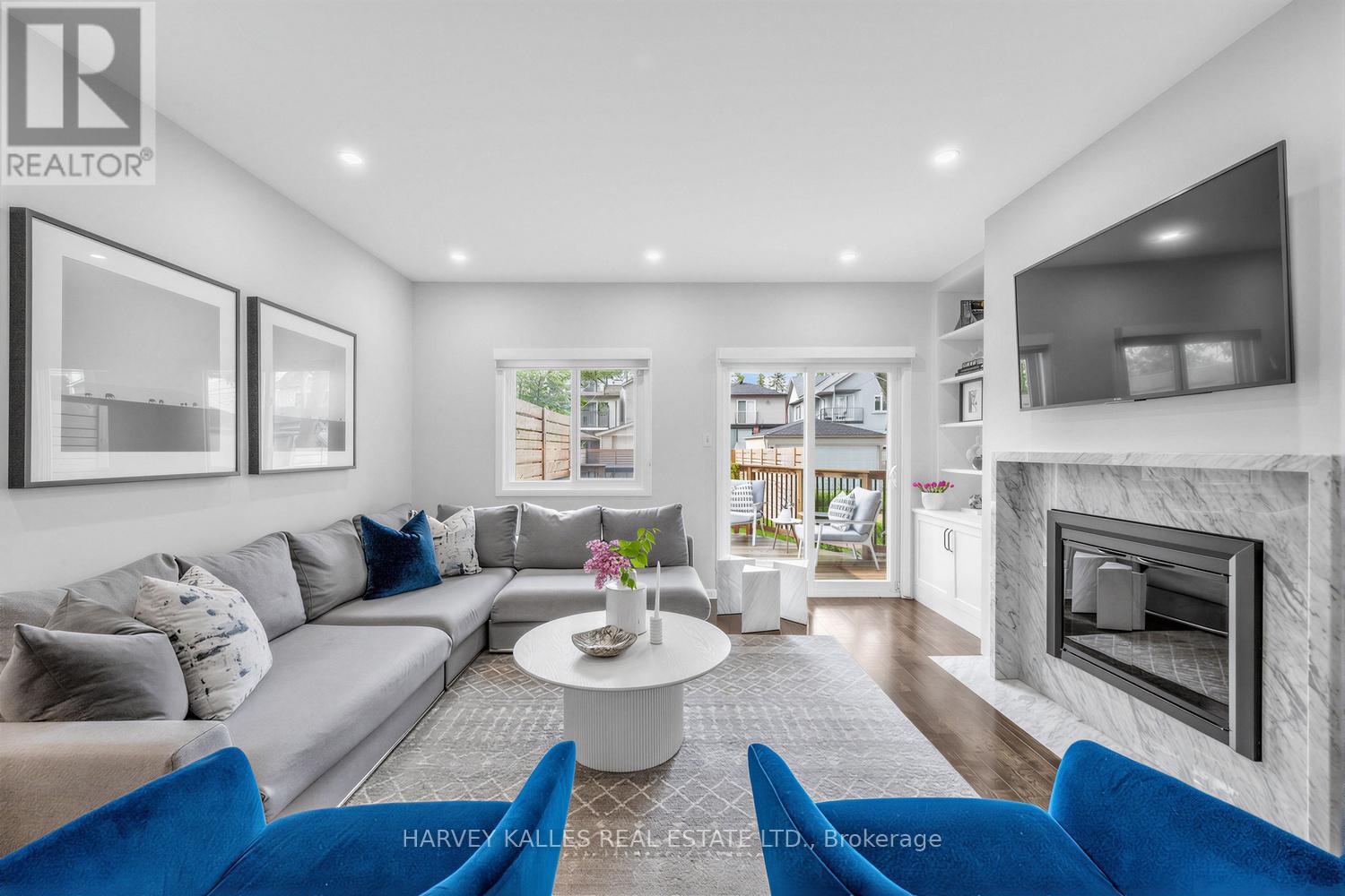 136 BEDFORD PARK AVENUE