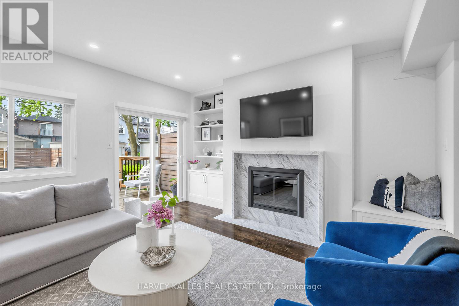 136 BEDFORD PARK AVENUE