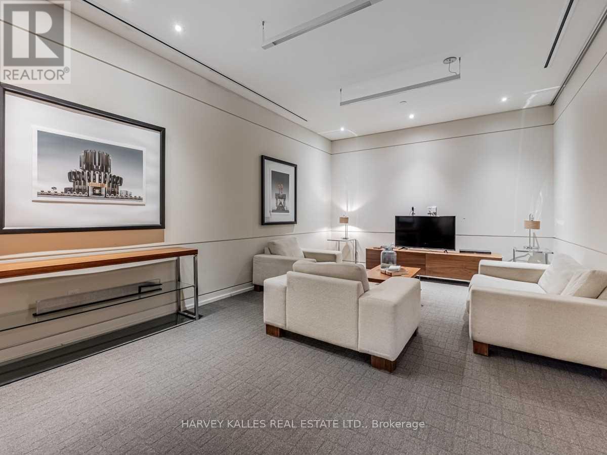 504 - 2191 YONGE STREET