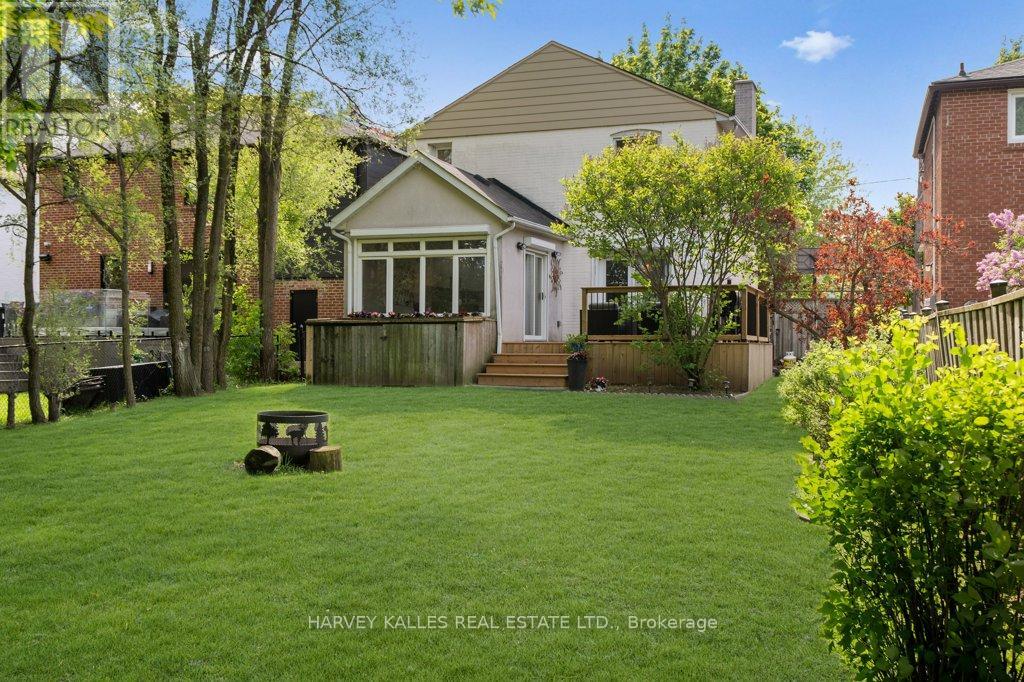 63 WESTGATE BOULEVARD