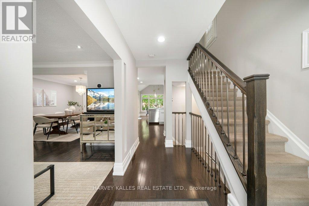 63 WESTGATE BOULEVARD