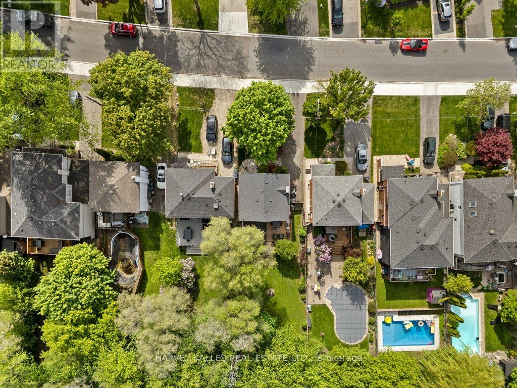 63 WESTGATE BOULEVARD
