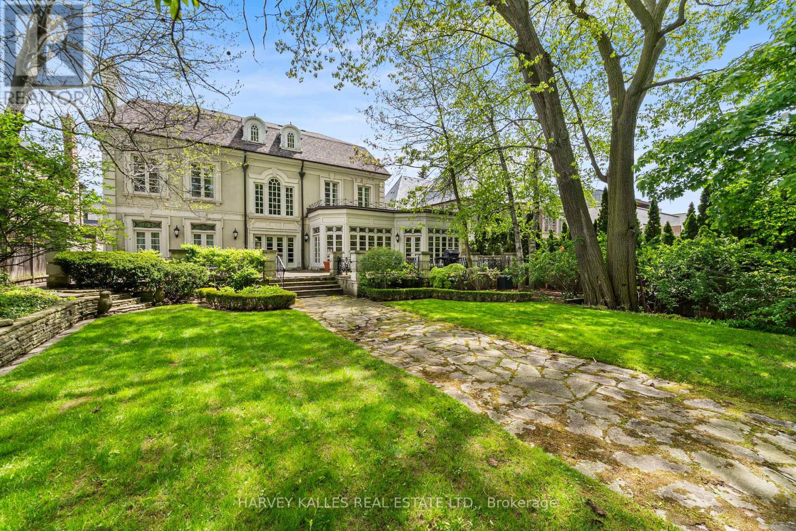 94 DUNVEGAN ROAD